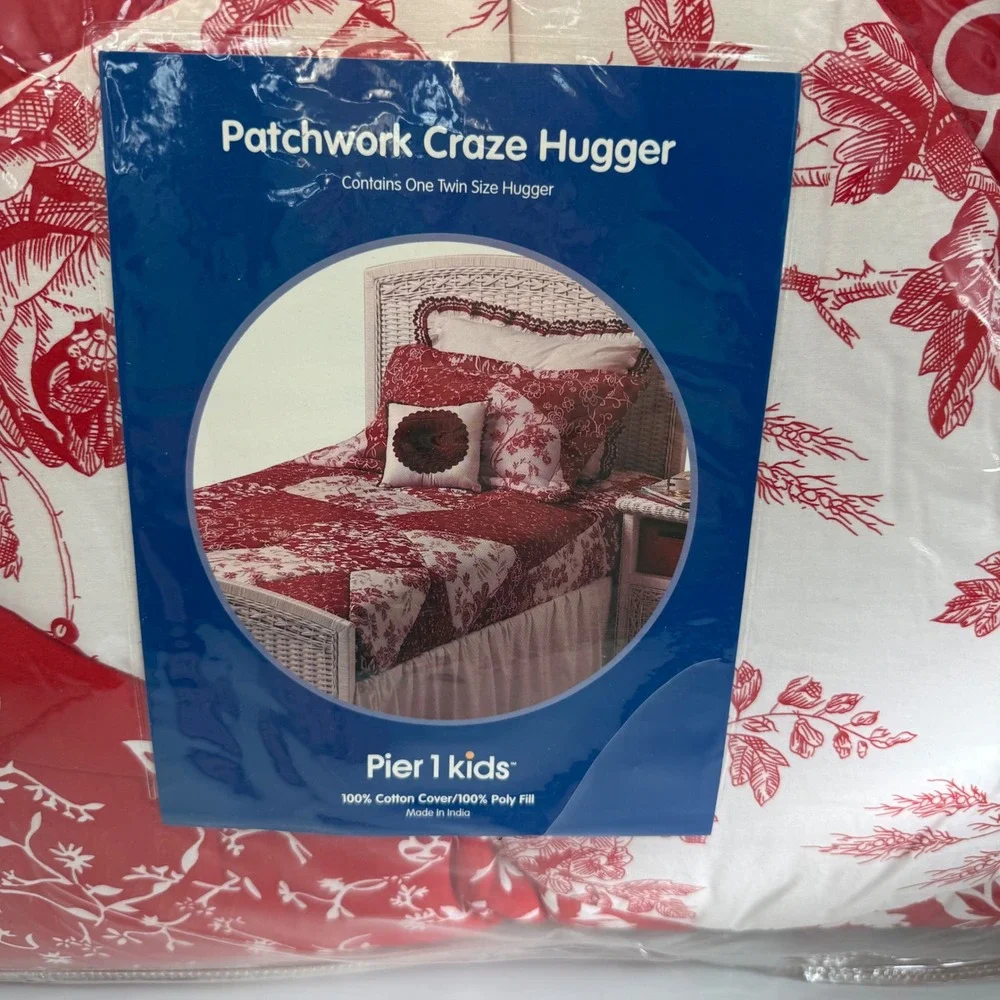 Pier 1 Kids Patchwork Craze Hugger Twin Red White Floral Toile Cotton Bedding